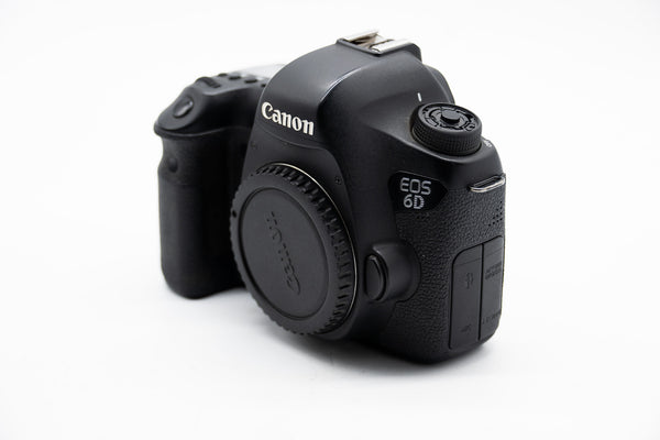 Pre Owned Canon 6D Body Only SN: 285021000720