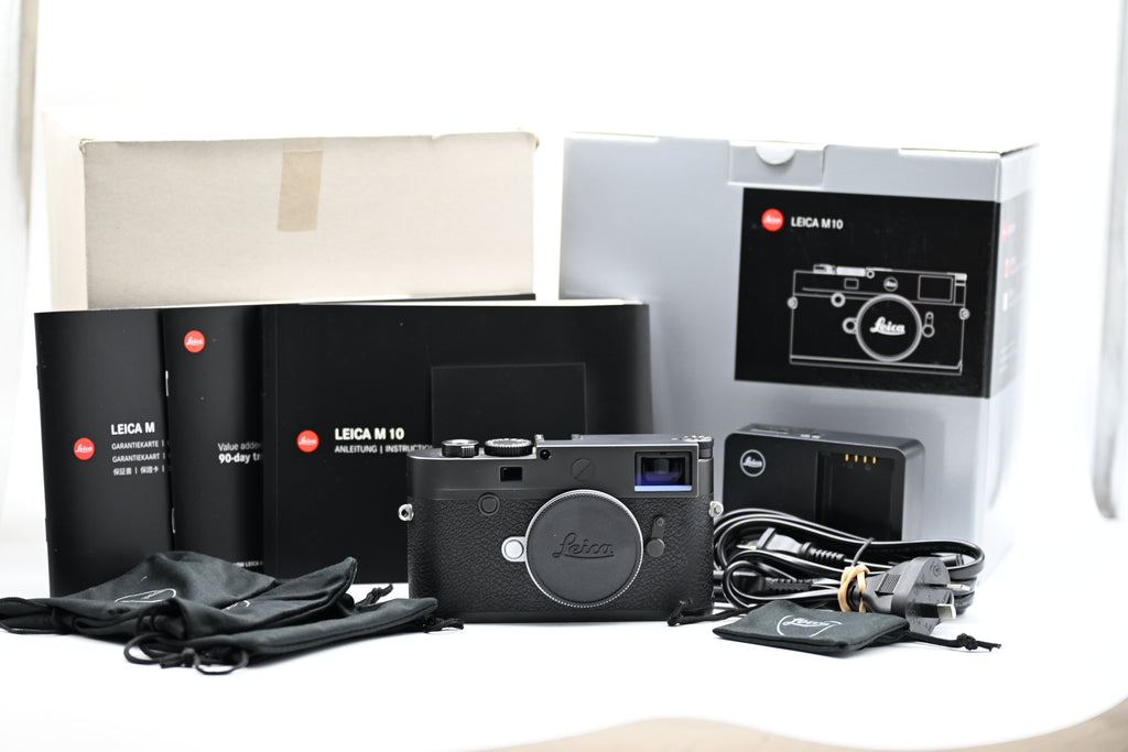 Leica M10 Black Boxed as new, Excellent Condition. SN: 4984487(Second Hand) Red Dot replaced with Black