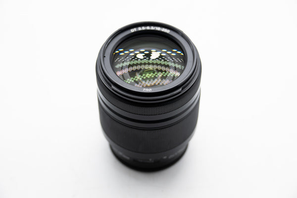 Pre Owned Sony SAL 18-250mm f3.5-6.3 DT SAM Lens W/ Caps SN: 1912988