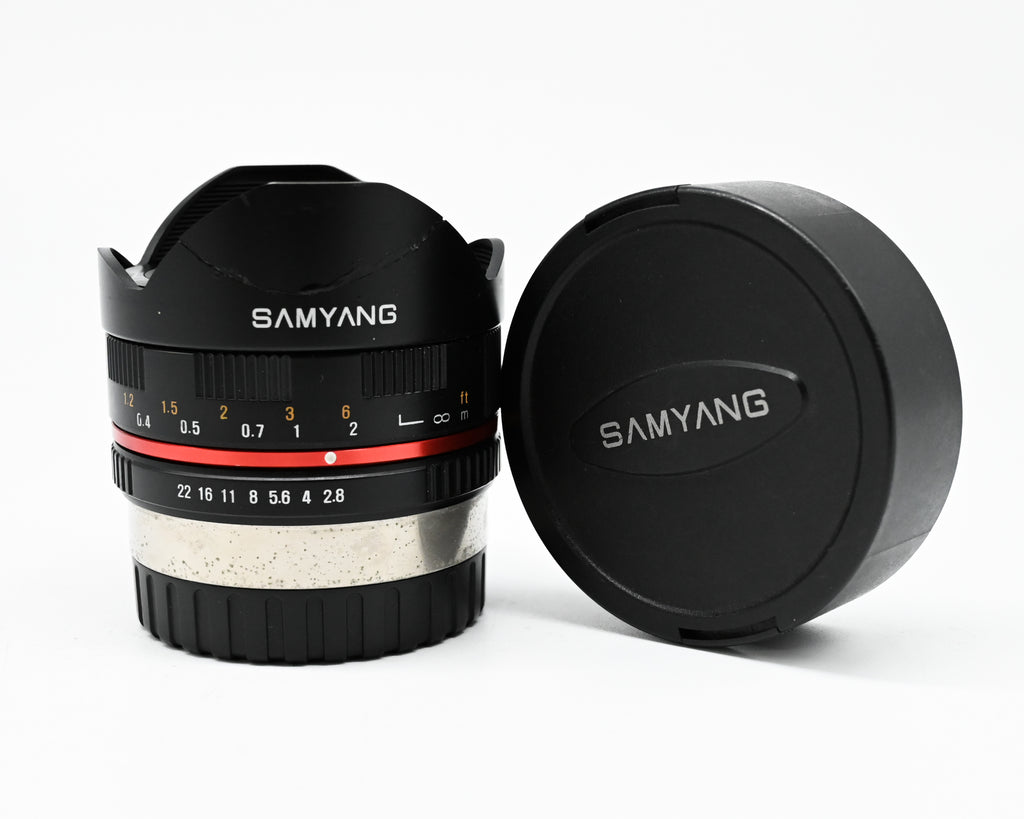 Samyang 8mm f/2.8 Wide Angle Lens w/Cap [Cracked Hood] 8112L0496 (Second Hand)