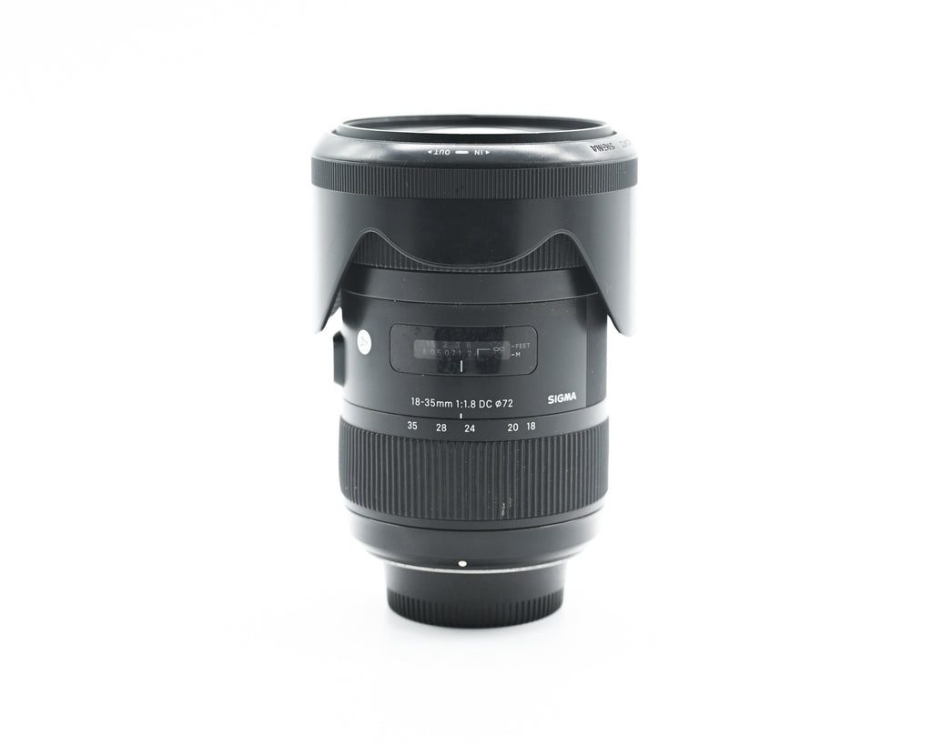 Pre-Owned Sigma 18-35mm f/1.8 Art DC Nikon w/Caps & Hood 50899835