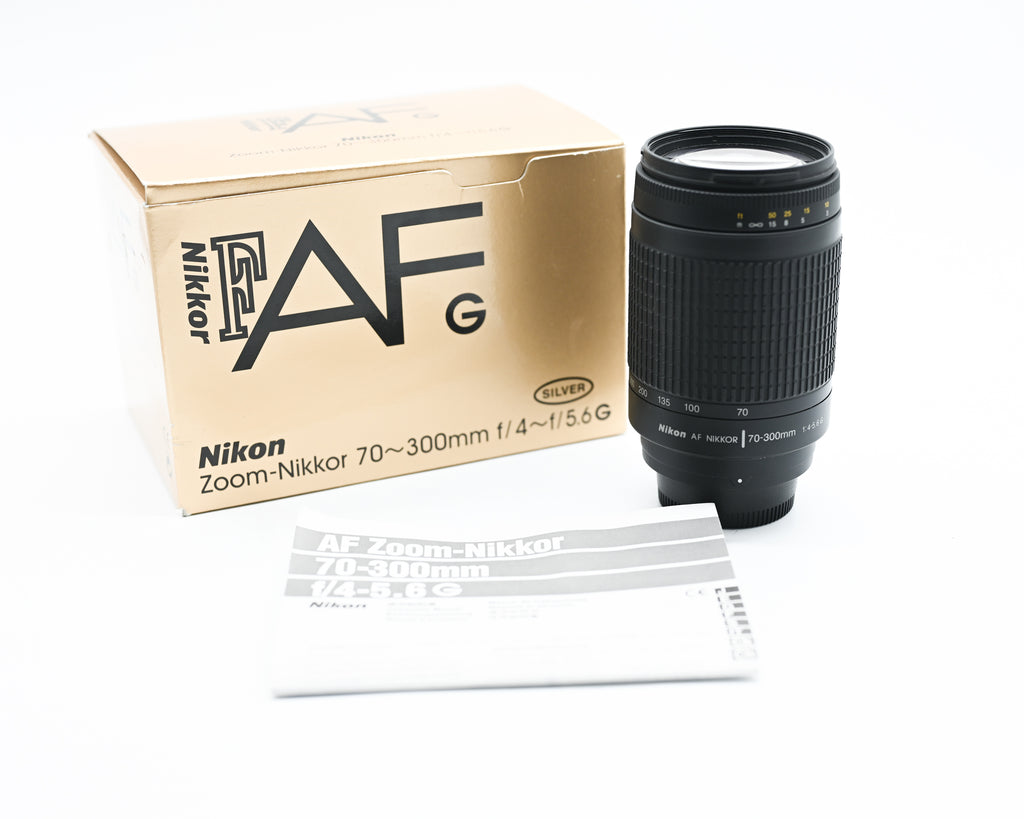Pre-Owned Nikon Nikkor AF-S 70-300mm f/4-5.6 G w/Caps & Box 9593639