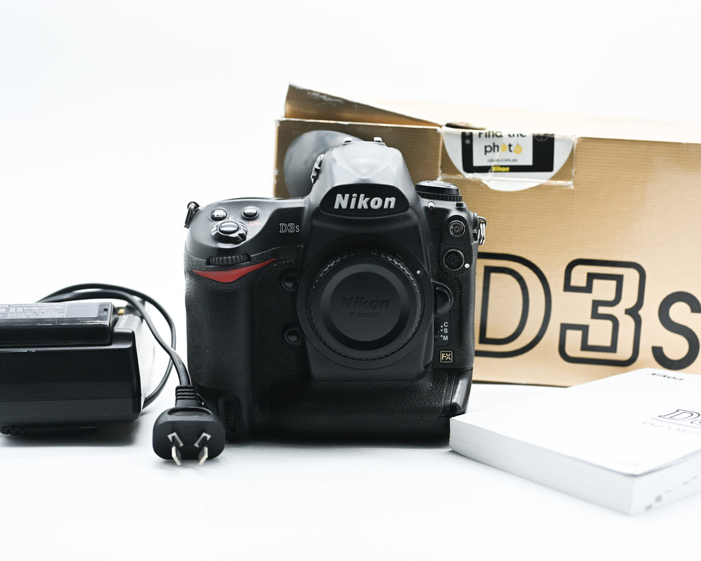 Pre-Owned Nikon D3s w/Box Batt Caps & Charger [SC 171k] 2001762