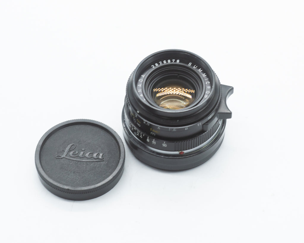 Leica M 35mm f/2 Summicron Leitz Lens Black w/Caps Canada Version2 1977 (Second Hand)