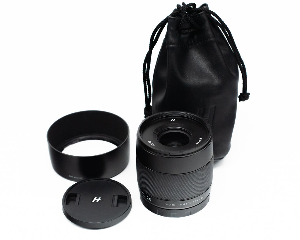 Pre-Owned Hasselblad XCD 45mm f/3.5 Lens Mint w/Hood Pouch & Caps [SC 4648] 2UVT11910