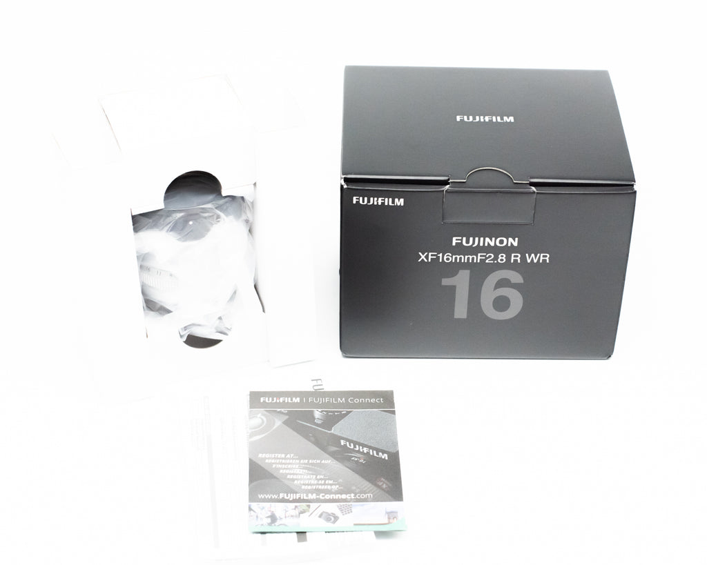 Pre-Owned FUJIFILM XF 16mm Silver f/2.8 Lens Mint in Box 2BA00843