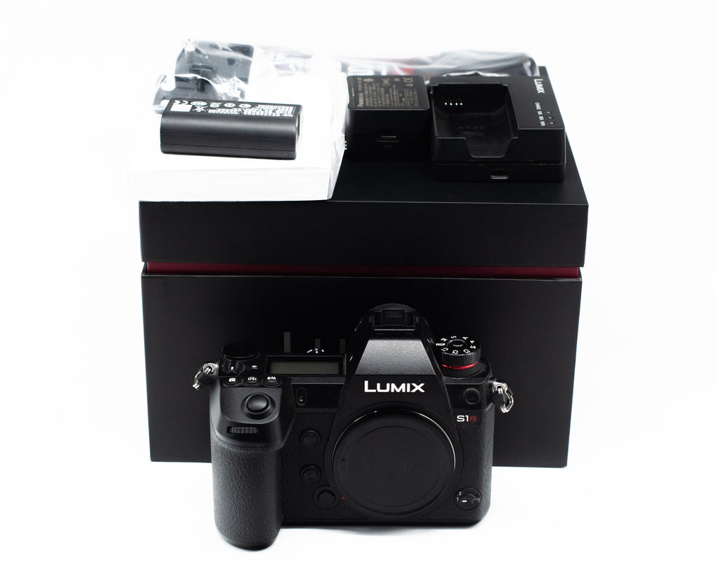 Panasonic Lumix S1R Mirrorless Camera Mint in Box [SC 3.6] WJ9CA003062 (Second Hand)