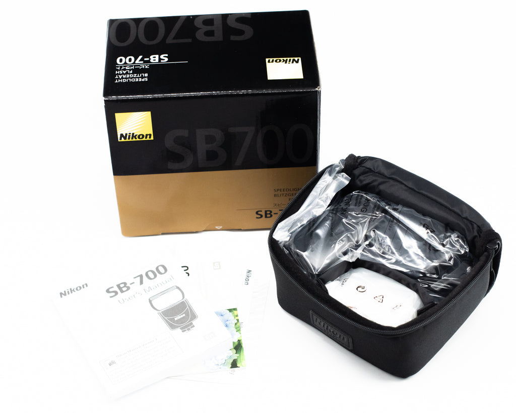 Nikon SB-700 Speedlite Mint in Box 3142404 (Second Hand)