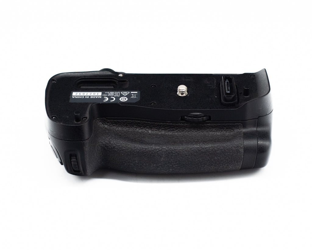Nikon MB-D12 Vertical Battery Grip for D810 3022092 (Second Hand)