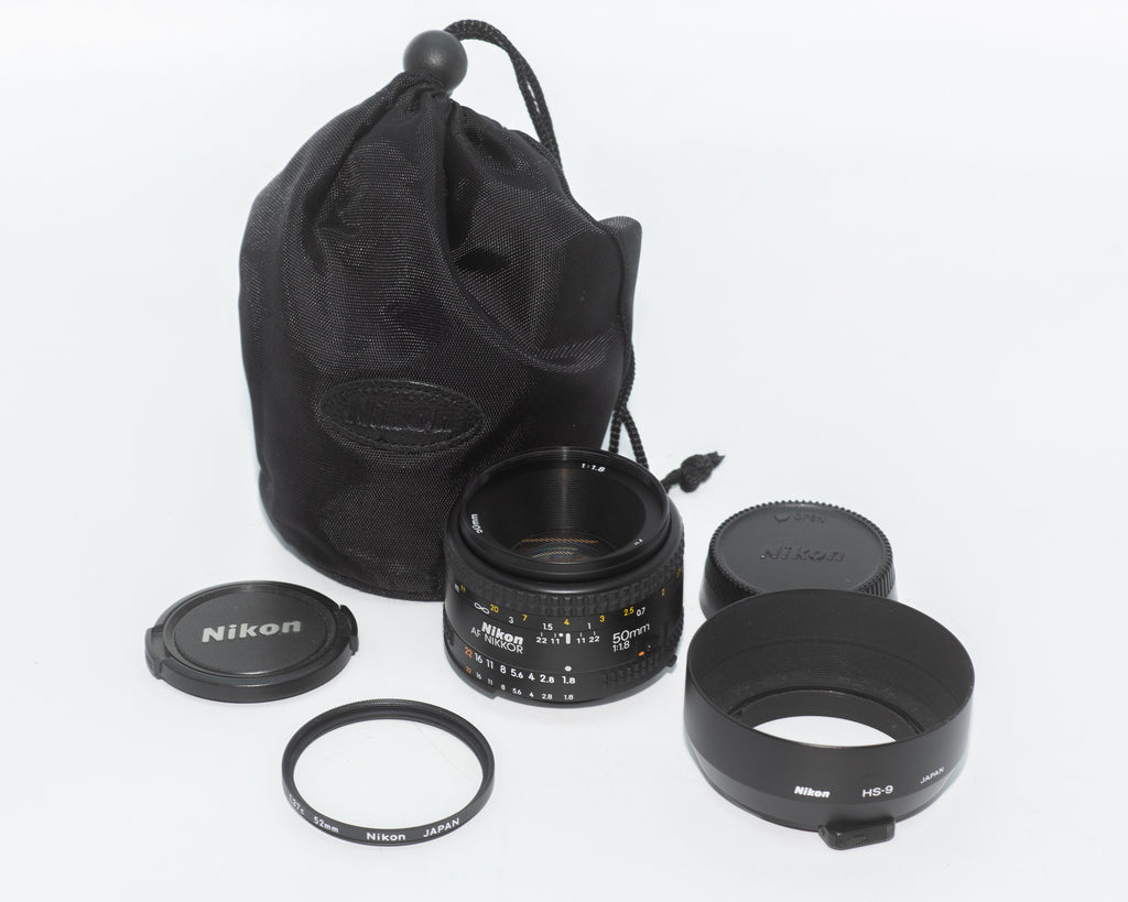 Nikon AF-D 50mm f/1.8 Lens with Hood, Caps, and Pouch (Second Hand)