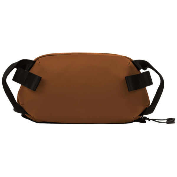 WANDRD Tech Bag Medium - Sedona Orange