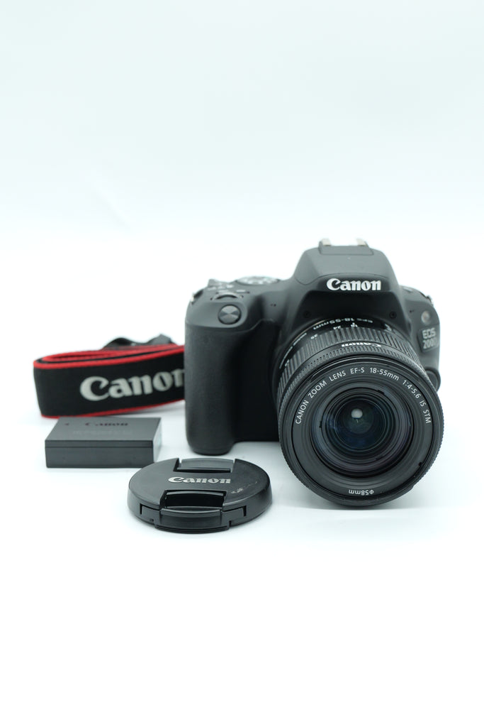Pre-Owned Canon EOS 200D/18-55 IS Kit with Strap, Battery, Lens cap SN: 195072013198/7122014640 (Second Hand)