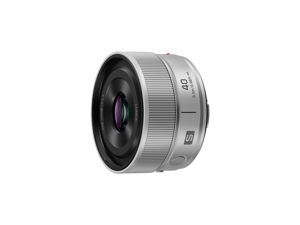 Panasonic LUMIX S 40mm f/2 Lens - Silver