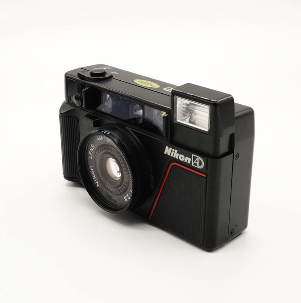 Pre-Owned Nikon L35AD Film Camera SN: 1148379