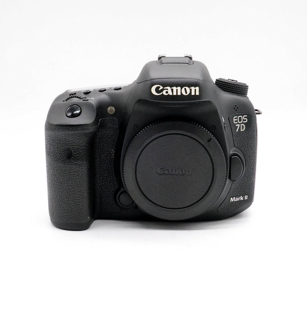 Pre-Owned Canon 7D MKII (125022000369)