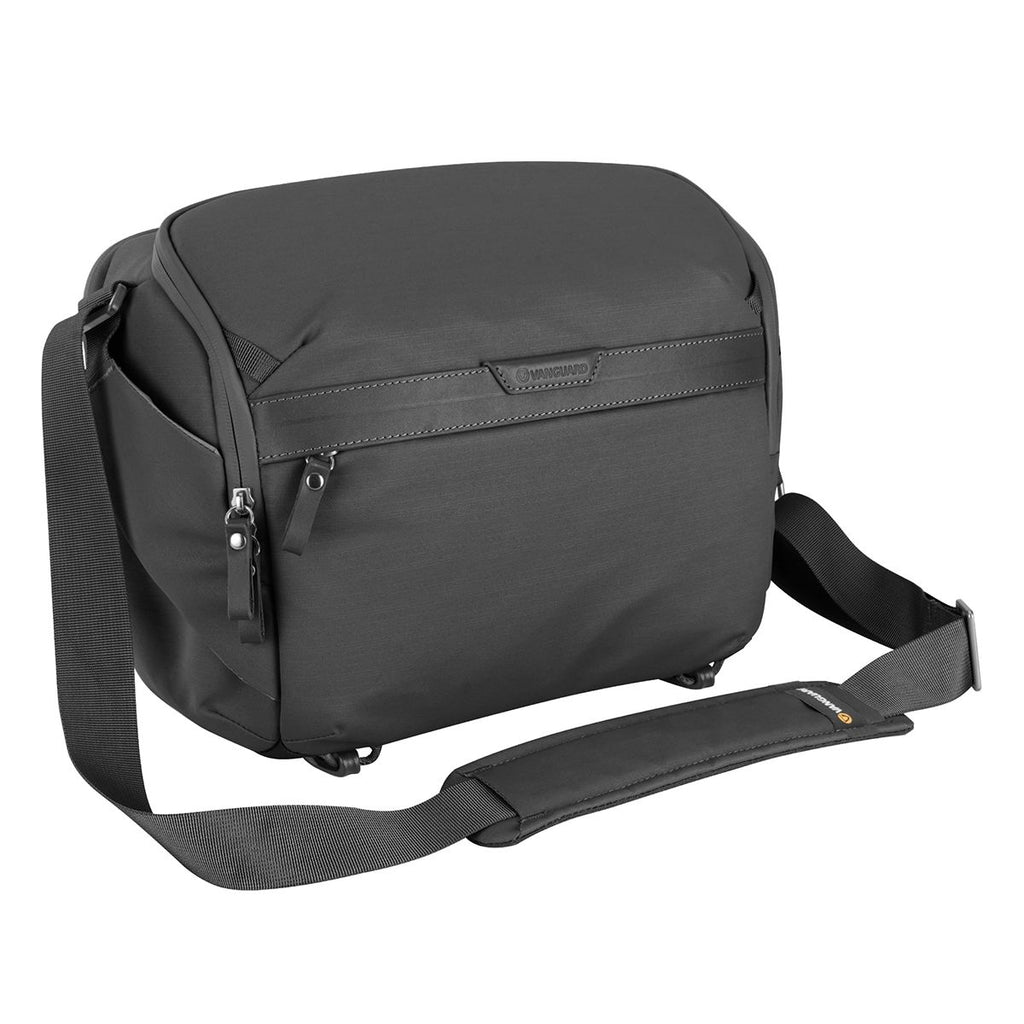 Vanguard VEO Metro S7L Shoulder Bag - Black