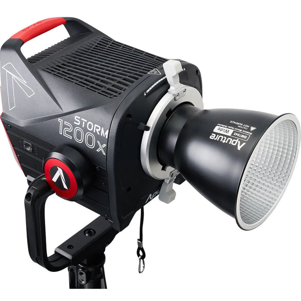 Aputure Storm 1200X Bi-Colour LED Light including Reflector