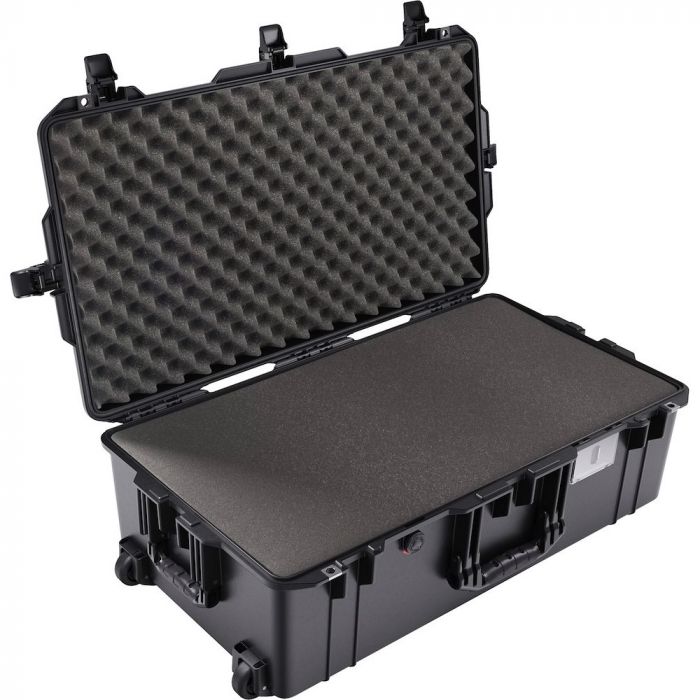 Pelican Air 1615 Case with Pick n Pluck Foam (Black)