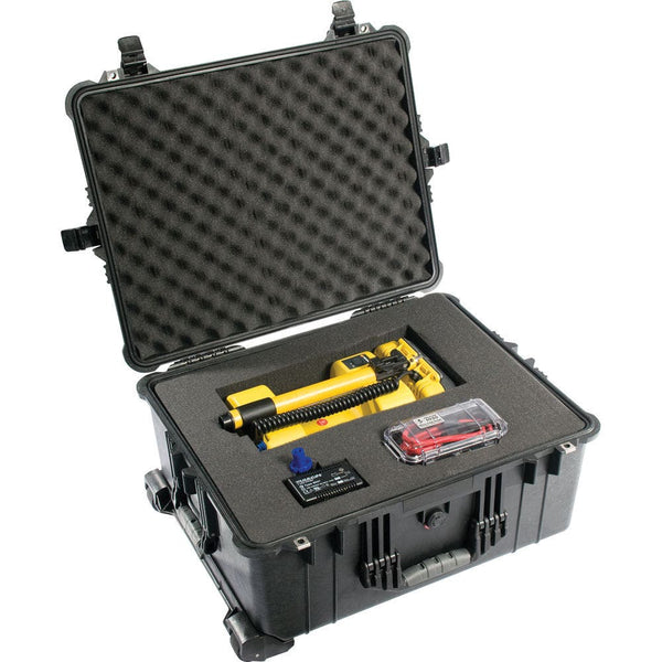 Pelican 1610 Case with Foam (Black)