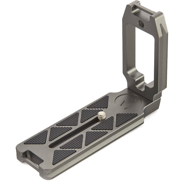 3 Legged Thing Universal L-Bracket (Full Body) (Grey)