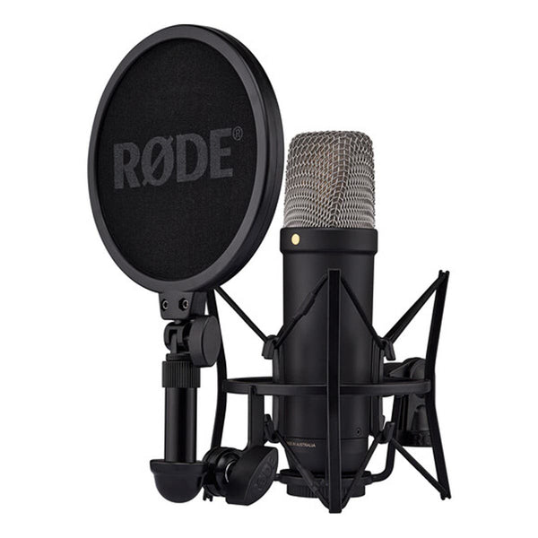 RODE NT1 5th Generation Large-Diaphragm Cardioid Condenser XLR/USB Microphone (Black)