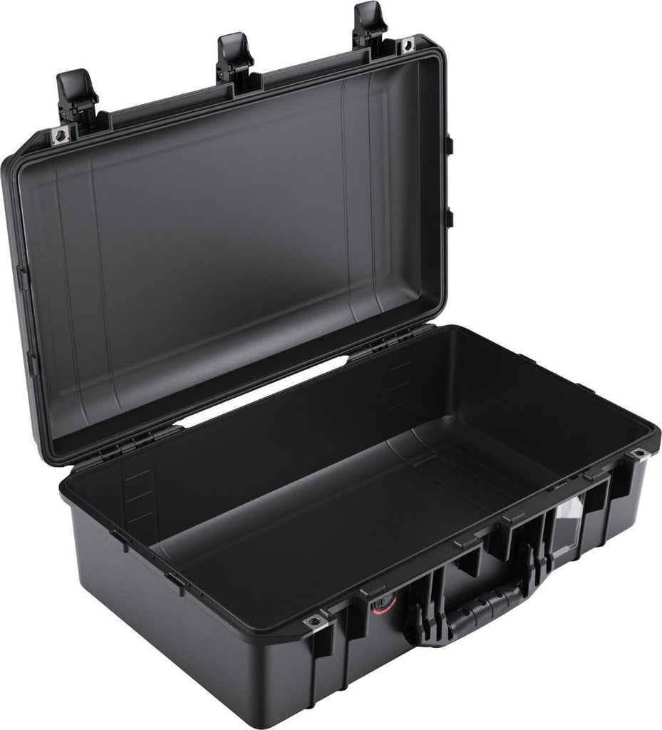 Pelican 1555 Air Case No Foam (Black)