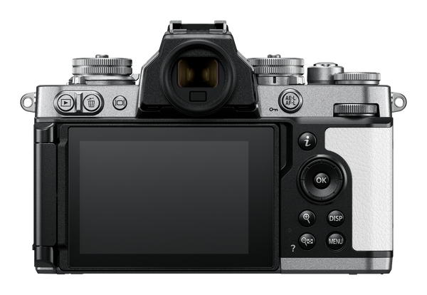 Nikon Z fc Mirrorless Camera with NIKKOR Z 28mm f/2.8 SE Lens (White)