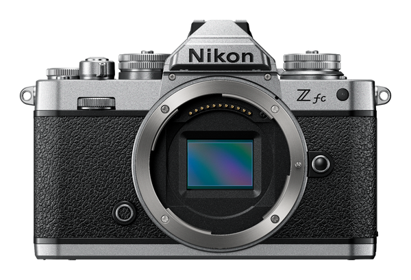 Nikon Z fc Mirrorless Camera with Z DX 16-50mm f/3.5-6.3 VR Lens (Black)